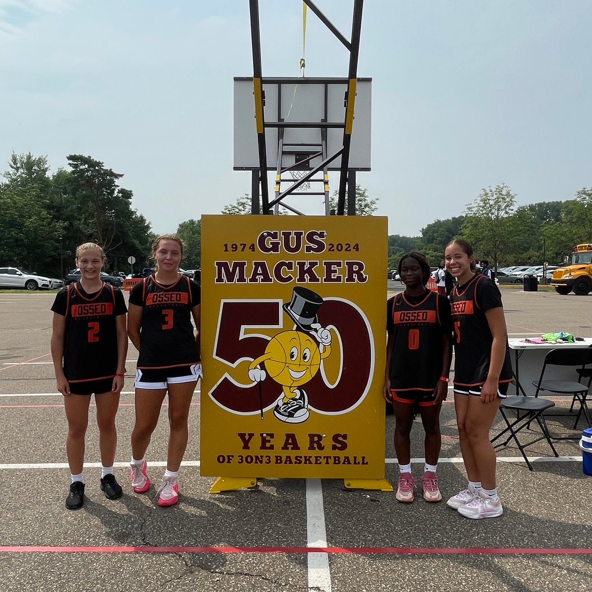 Shoutout to Sam, Frankie, Brooke &amp; <a href="/AutumnHayes30/">Autumn Hayes</a> ,  for a strong showing <a href="/gusmacker3on3/">Gus Macker</a>  <a href="/NorthHennepin/">North Hennepin C.C.</a> this weekend! They took 2nd place in the HS Girls Division! Go Orioles!