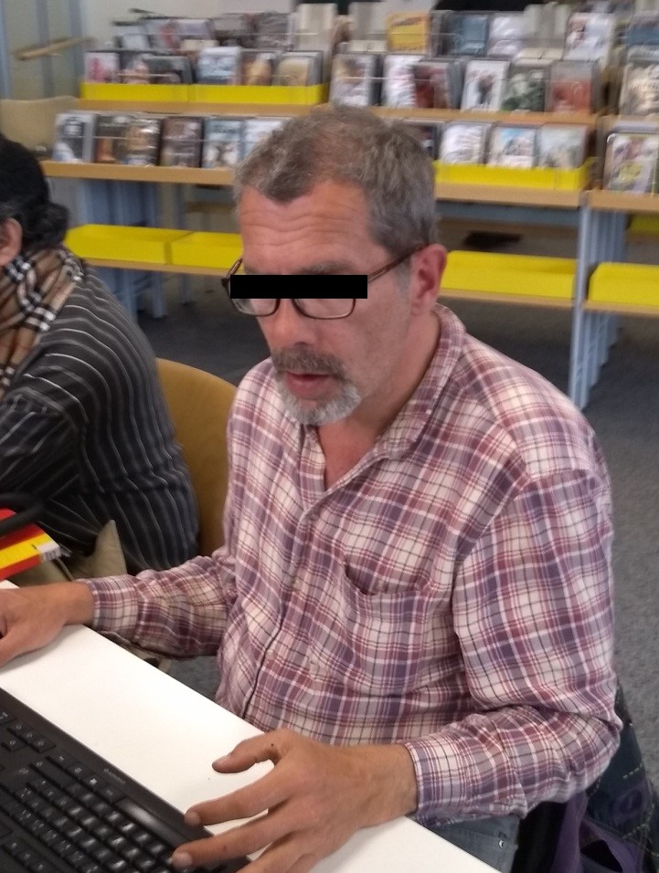 Am 20.10.2018 reservierte ich ein Ticket für den pädagogischen Dokumentarfilm "Elternschule" im Kino Moviemento in Kreuzberg auf dem Kottbusser Damm 22, weil dieser Film mich beruflich interessierte und ich wegen der öffentlichen Diskussion darüber davon ausging, dass die