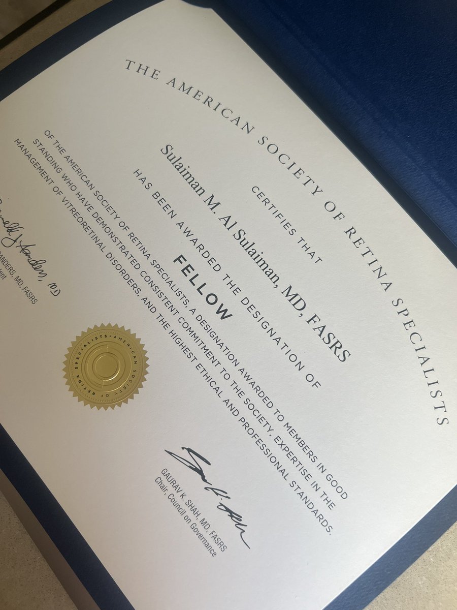 سعِدت بالمشاركة في مؤتمر الجمعية الأمريكية لجراحة الشبكية ٢٠٢٥ والحصول على زمالة الجمعية
