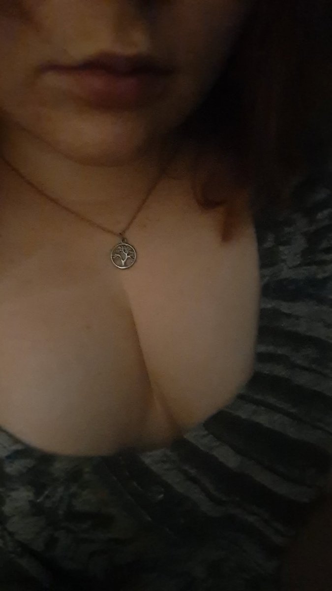 #nsfw hihi dms opennnn