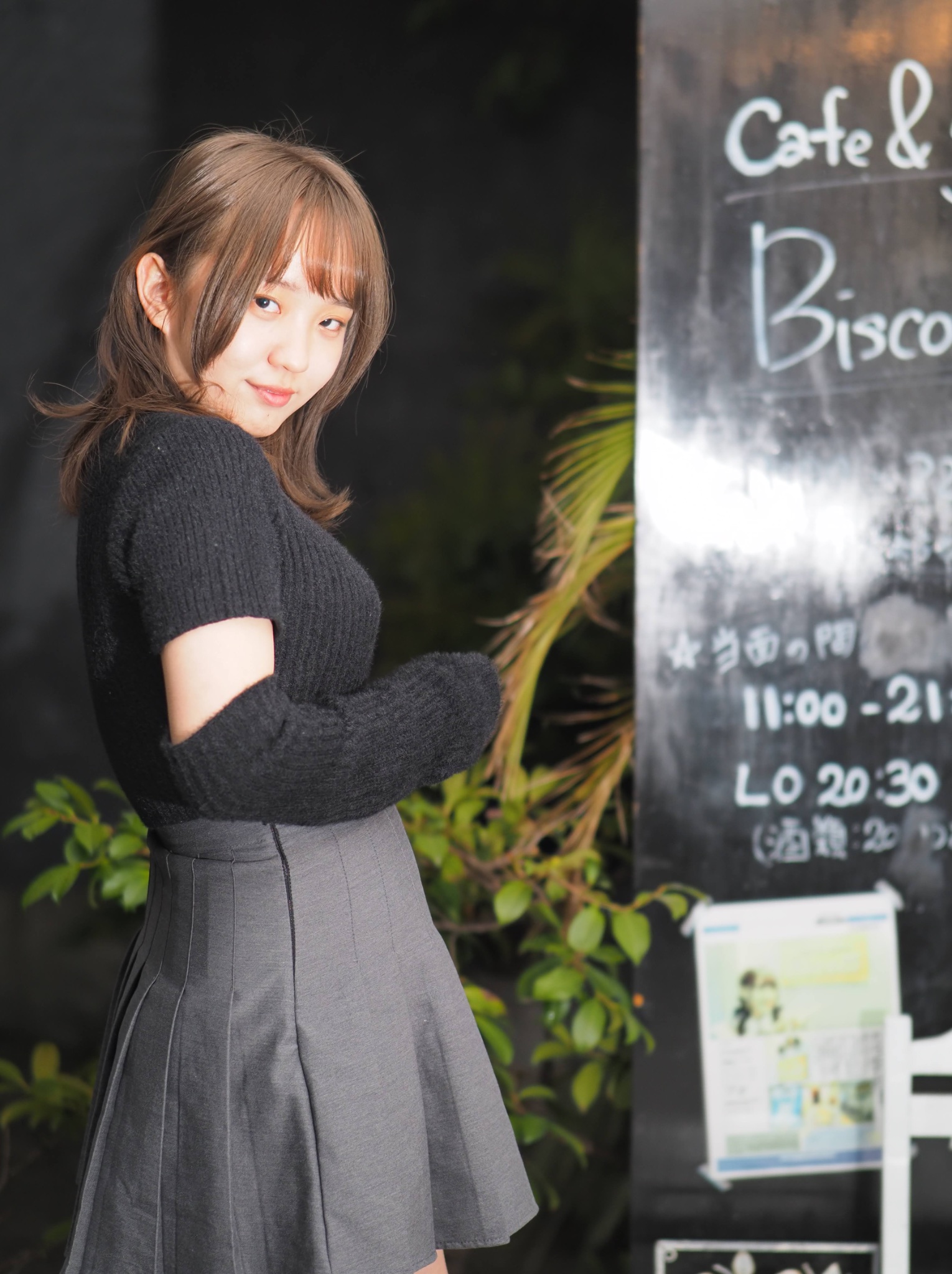 砂しゃん@8/2 ポトレWS、9/6,7 個展「行き合いの空#4」 on X