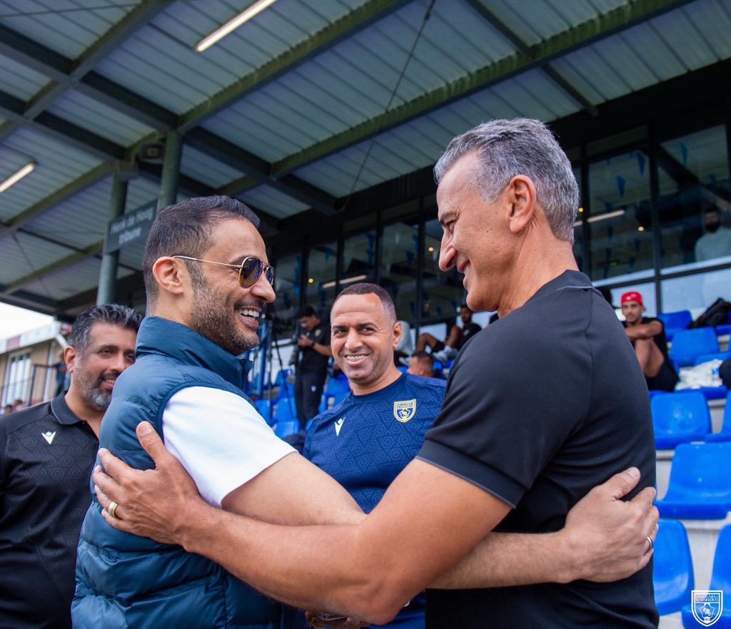 🚨🚨في #التعاون : 

- وصول الرئيس بدر الغنام إلى معسكر الفريق في هولندا لمتابعة المعسكر عن قرب واللقاء بالأجهزة الفنية والإدارية. 

- أقيمت المباراة الودية الثانية للنادي هذا اليوم أمام #الدحيل القطري وانتهت بنتيجة 2/0. 

- يوجد عمل وترتيبات تقوم فيها الادارة بالتشاور مع السيد