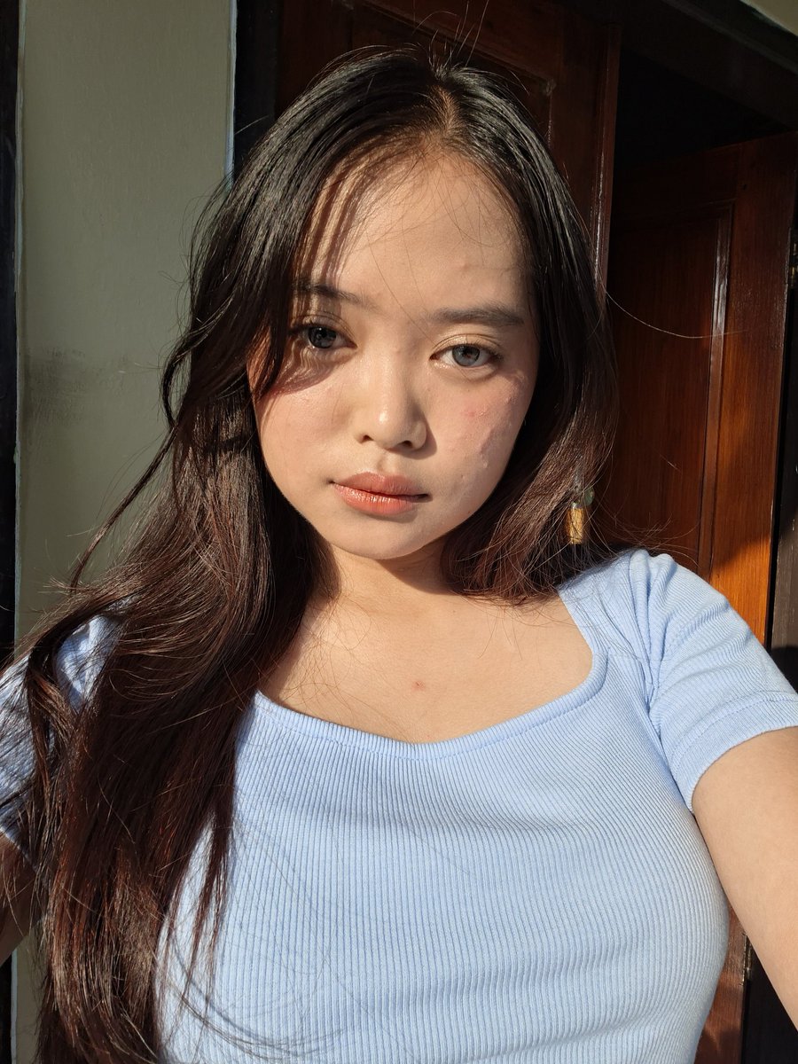 deffnotly's tweet photo. ugh cinta banget sama matahari parakanmanggu https://t.co/X5EKO8qD0k