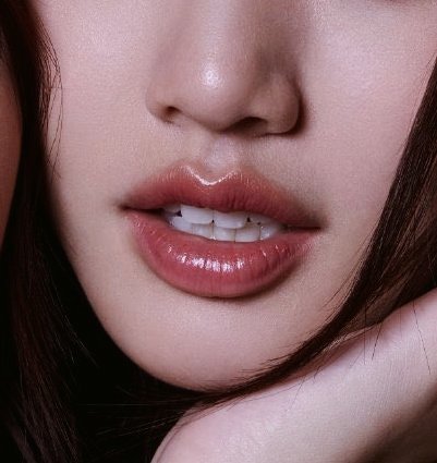 lookmhee's lips (@lookmheeslips) on Twitter photo 
