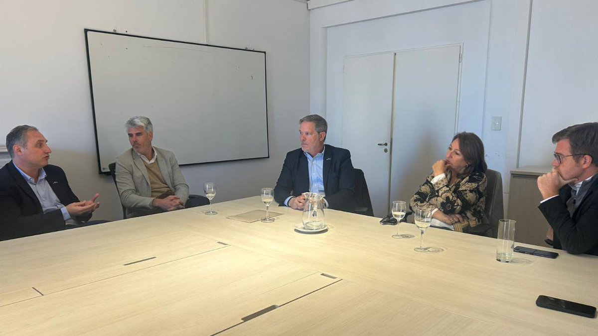 Recibimos a representantes de Acindar y de la Cámara de Sociedades y Fondos de Garantía, <a href="/CASFOG1/">CASFOG</a>, para conocer el mecanismo que utilizan para asegurar riesgos y dialogar sobre los desafíos y oportunidades de la producción nacional.