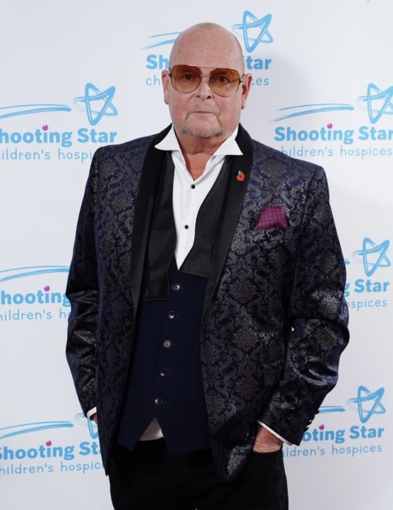 Our dear friend James Whale has lost his incredibly brave battle. He worked hard raising awareness and vital funds for kidney cancer and a great support to our work <a href="/SSChospices/">Shooting Star Children's Hospices</a> - Thank you James for your friendship, fun and dedication. Thinking of Nadine and all who loved him.💙