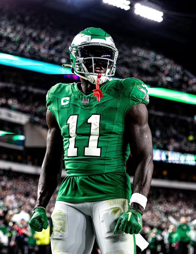 “The Lombardi - she’s not loyal. We got to do what we got to do, again”

— AJ Brown 😈🔥