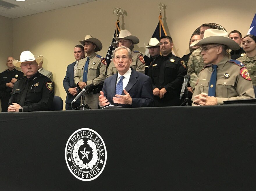 CONSEQUENCES 🚨

Governor Abbott ain't playing... Texas Democrats better be in the house chamber by (3PM) or you're gonna lose your seat 

Raise your hand ✋️ if you want em' to stay in Chgo, so Texas can rid itself of these tyrants
