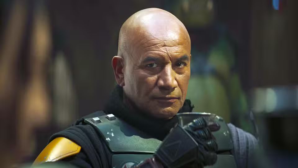 sw_holocron's tweet photo. Temuera Morrison says there are no plans for him to reprise his role as Boba Fett.

“No…All of you need to send a fax, or a letter, or an email, to those powers that be at Lucasfilm. I'm sure they'd love to hear from everyone. Please give Daniel Logan and Temuera Morrison another chance and put them somewhere.”

(Source: https://t.co/80cGvDRulV)