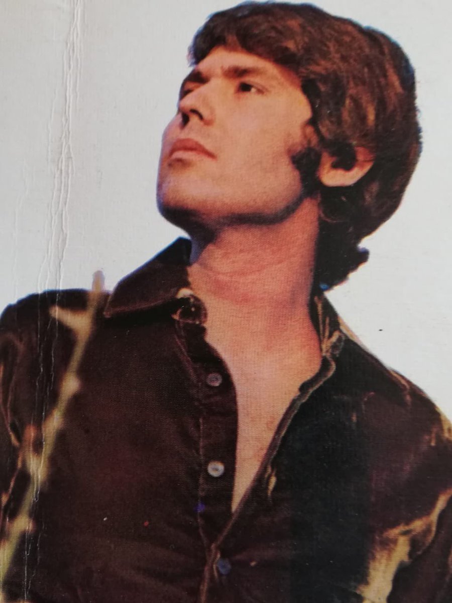 SIN UN ADIÓS #EnveranoRaphael 

youtu.be/S3F1Di7zaQI?fe…