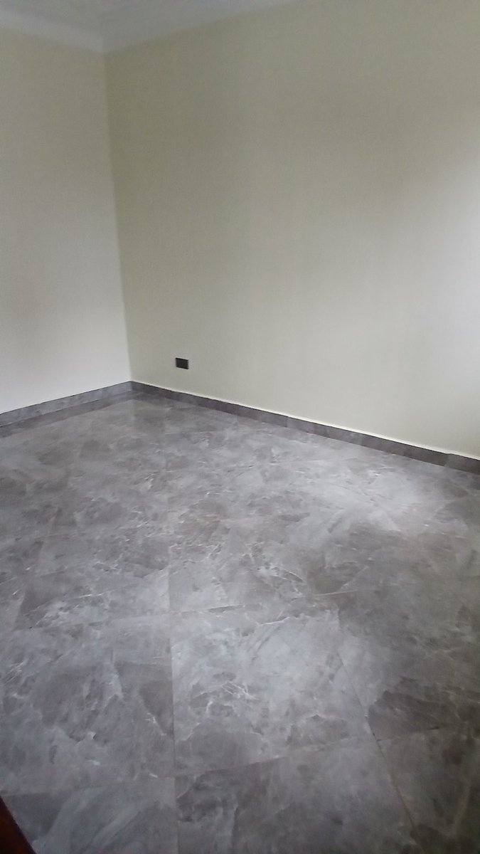 Dixongenius2's tweet photo. New one bedroom and a sitting room in #Namugongo at #600k
0758828536 https://t.co/D9zlPlgoVt