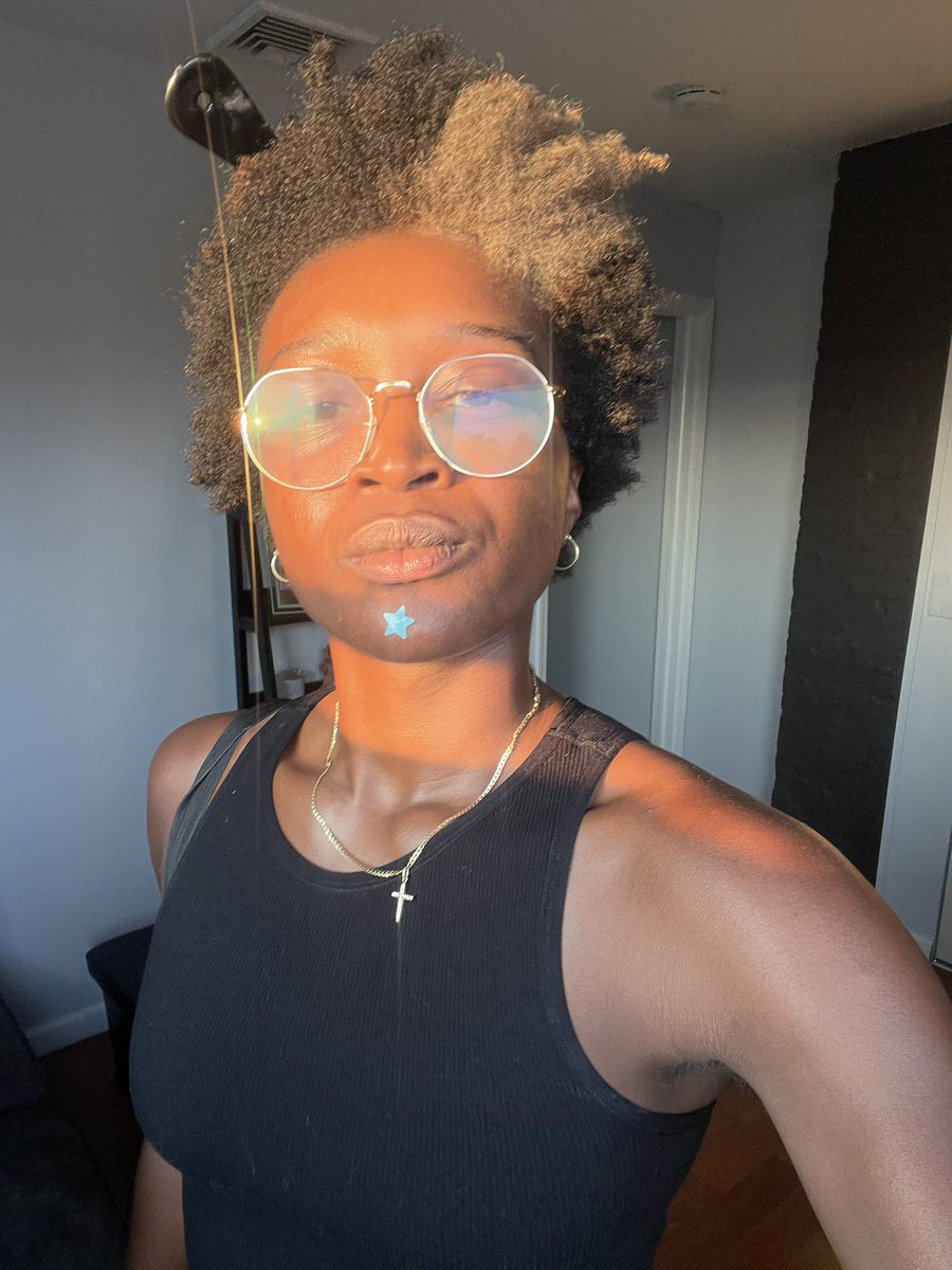 tpTITILAYO's tweet image. Vulnerable POST, but crowdfunding for the rest of my August Rent. My rent is due tomorrow LOL and it has been extremely hard to find work allll summer. I just got a little money from a short program and made some money but still need $416 dollars to cover the rest—