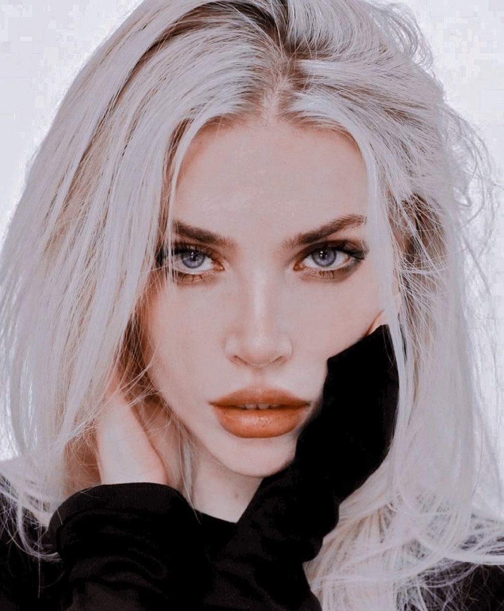 𝐓𝐡𝐞 𝐒𝐮𝐩𝐫𝐞𝐦𝐞 𝐒𝐨𝐫𝐜𝐞𝐫𝐞𝐬𝐬 tweet media