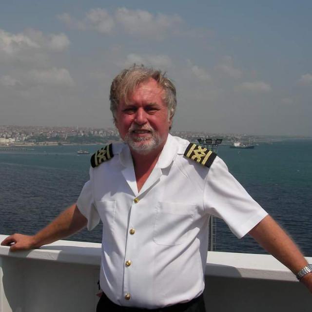 denizcilikdergisi.com/denizcilik-gun… 
YDO 1977 Gv. mezunu Kapt. Cahit Halil Güngördü abimin vefatını ve 5.8.2025 Çanakkale Merkez Necip Paşa Camii’nde kılınacak ikindi namazı ardından defnedileceğini üzülerek öğrendim. Cahit Ağabeye Allah’tan rahmet, ailesine sevenlerine başsağlığı dilerim.