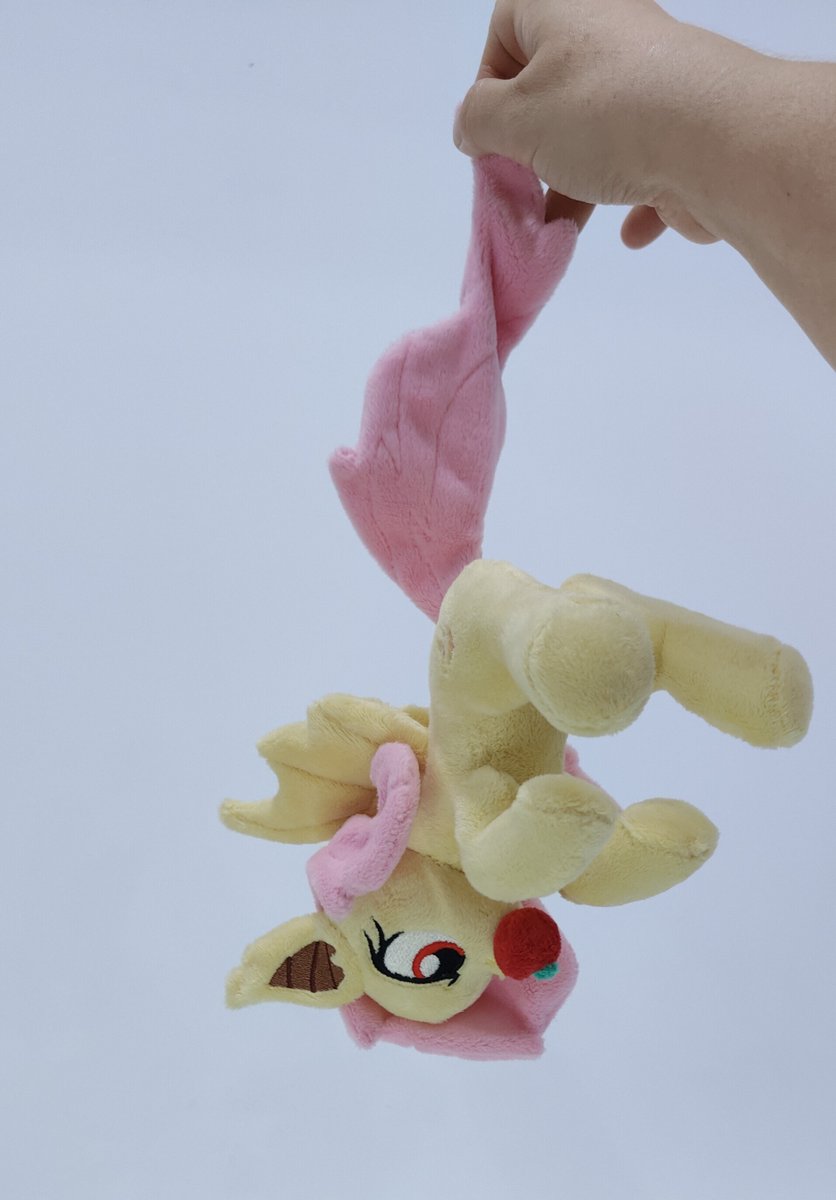 _LanaCraft's tweet image. I don’t always have plushies available for sale, but when I do, they’re listed in my little shop here:
lanaplush.com/product-catego…
🦇🦇
#flutterbat #plush