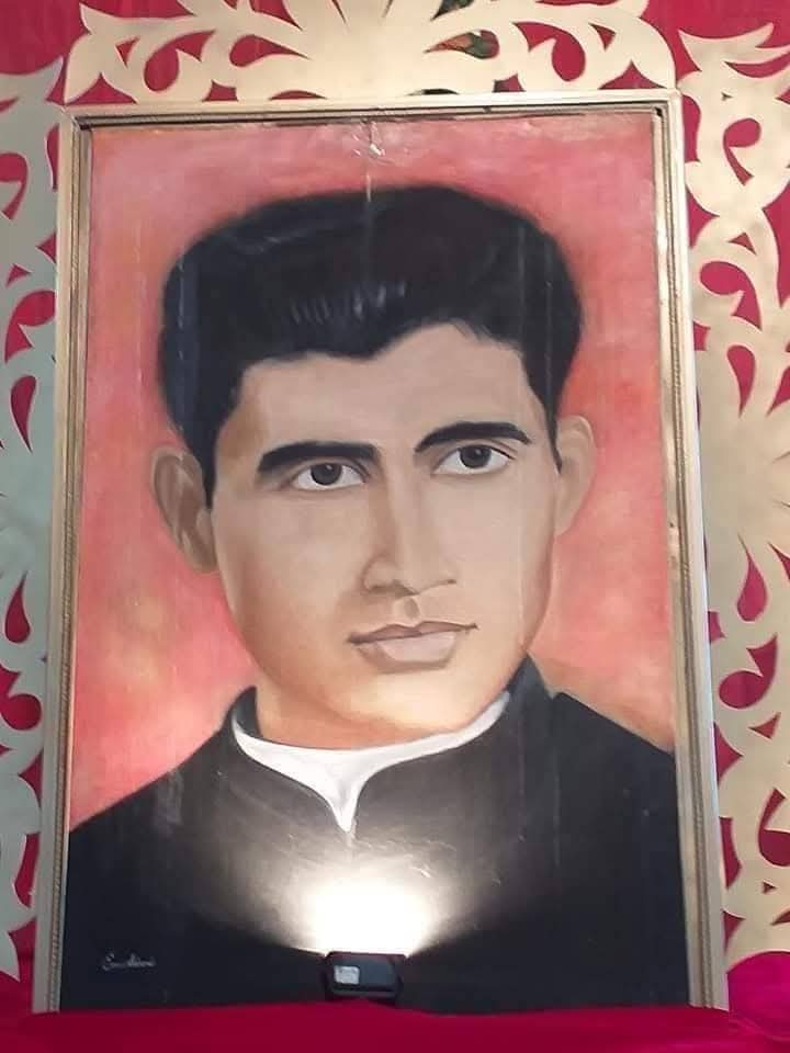 #UNDÍACOMOHOY 4 de agosto de 1979, gue asesinado el padre ALIRIO NAPOLEÓN MACÍAS #QDDG

#Hoy; conmemoramos el 46 aniversario de su martirio ocurrido en la iglesia de San Esteban Catarina, San Vicente.

¡El pueblo sigue clamando por justicia ante el aberrante crimen!