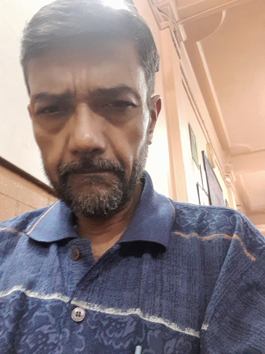 gpranab2012's tweet image. This eve in book shops, availing of spl. (discount upto 50%) sale, &amp;amp; in #CoffeeHouse (College St., pic1), gulping down #boredom, #memories, ecstacy &amp;amp; even #uncertainties about my/our tomorrows! Back home, found my poem in ongoing 'Ma' series! Link below:
pikerpress.com/article.php?aI…