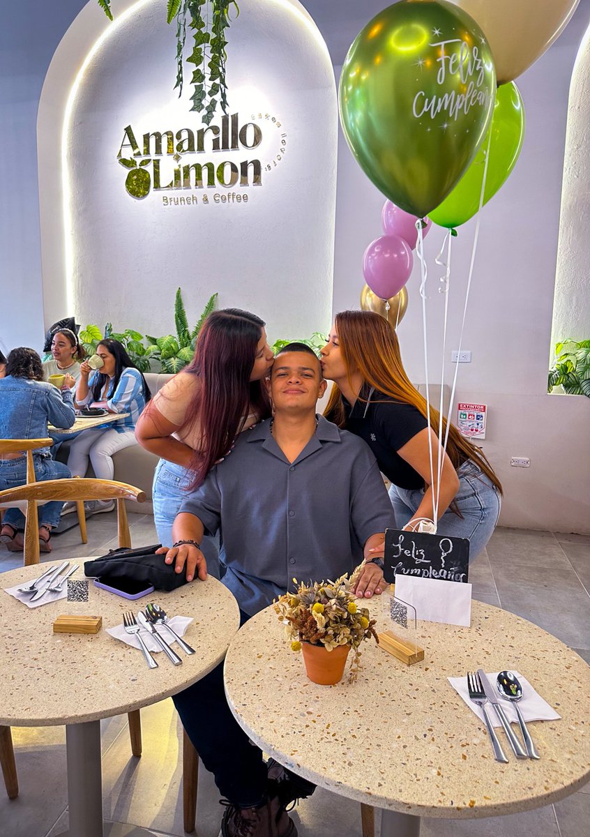 28 años ya 🙏🏾
Qué viejos somos 👴🏼