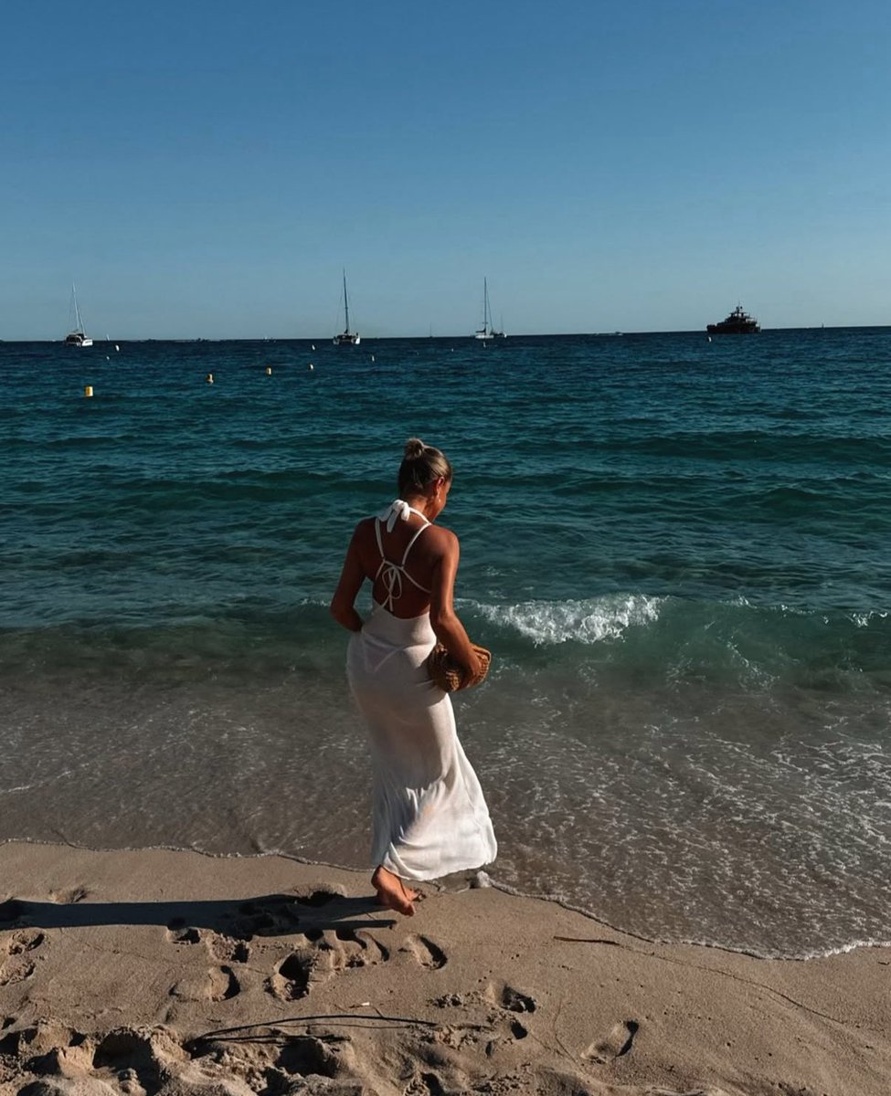 FernEdwards's tweet image. Missing SOF 🍉🐚🤍