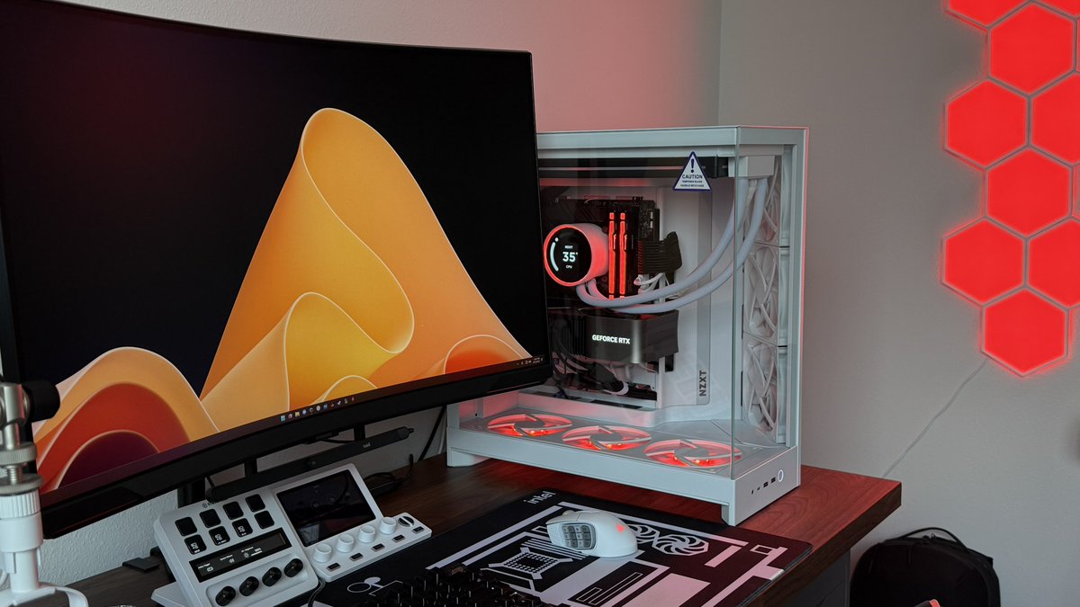 New video on the <a href="/NZXT/">NZXT</a> H9 Flow coming soon (ish be patient ok) ✨

I have some notes, but overall a solid mid tower case with a HUGE caboose for all your cables. Also, the Kraken 420 is absolutely stunning. Always wanted a Kraken, glad I have one now!

Thanks NZXT!