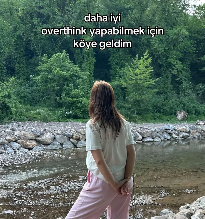 Alya (@alyareckles) on Twitter photo 