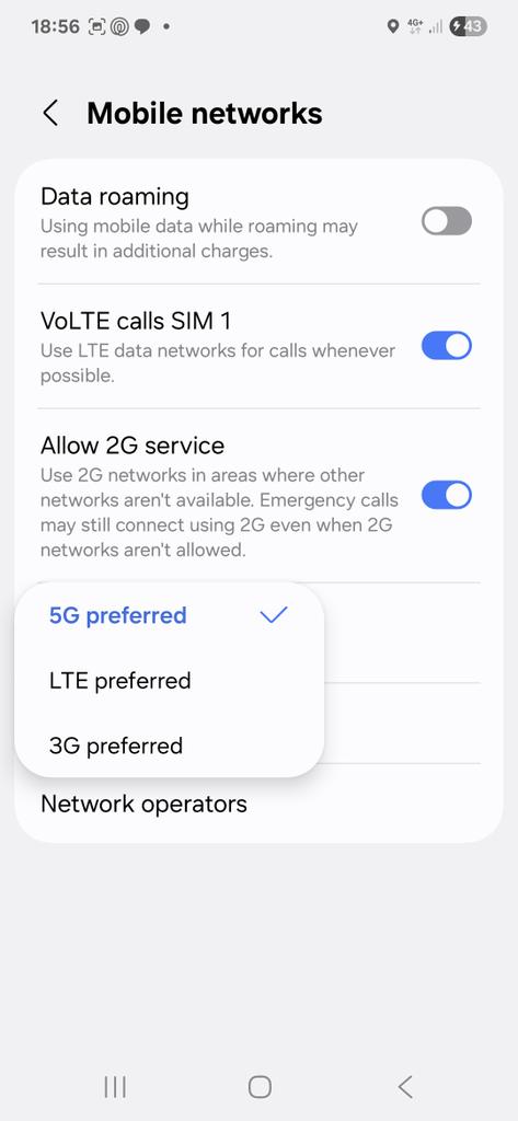 Loulaa1977's tweet photo. @iD_Mobile_UK @ThreeUK Am I looking in the wrong place? As there's no option to select 4g https://t.co/UrCbSSiN3X