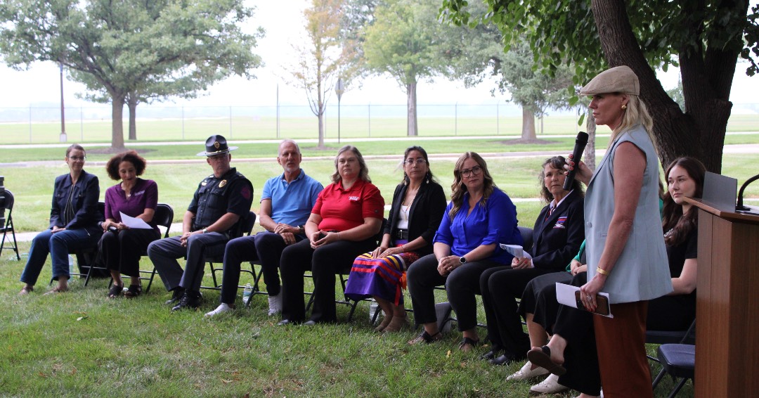 LNKairport's tweet image. Thank you to everyone who joined us for our 2nd annual Human Trafficking Awareness event. 

#SetMeFreeProject 
#redsandproject 
#HumanTraffickingAwareness