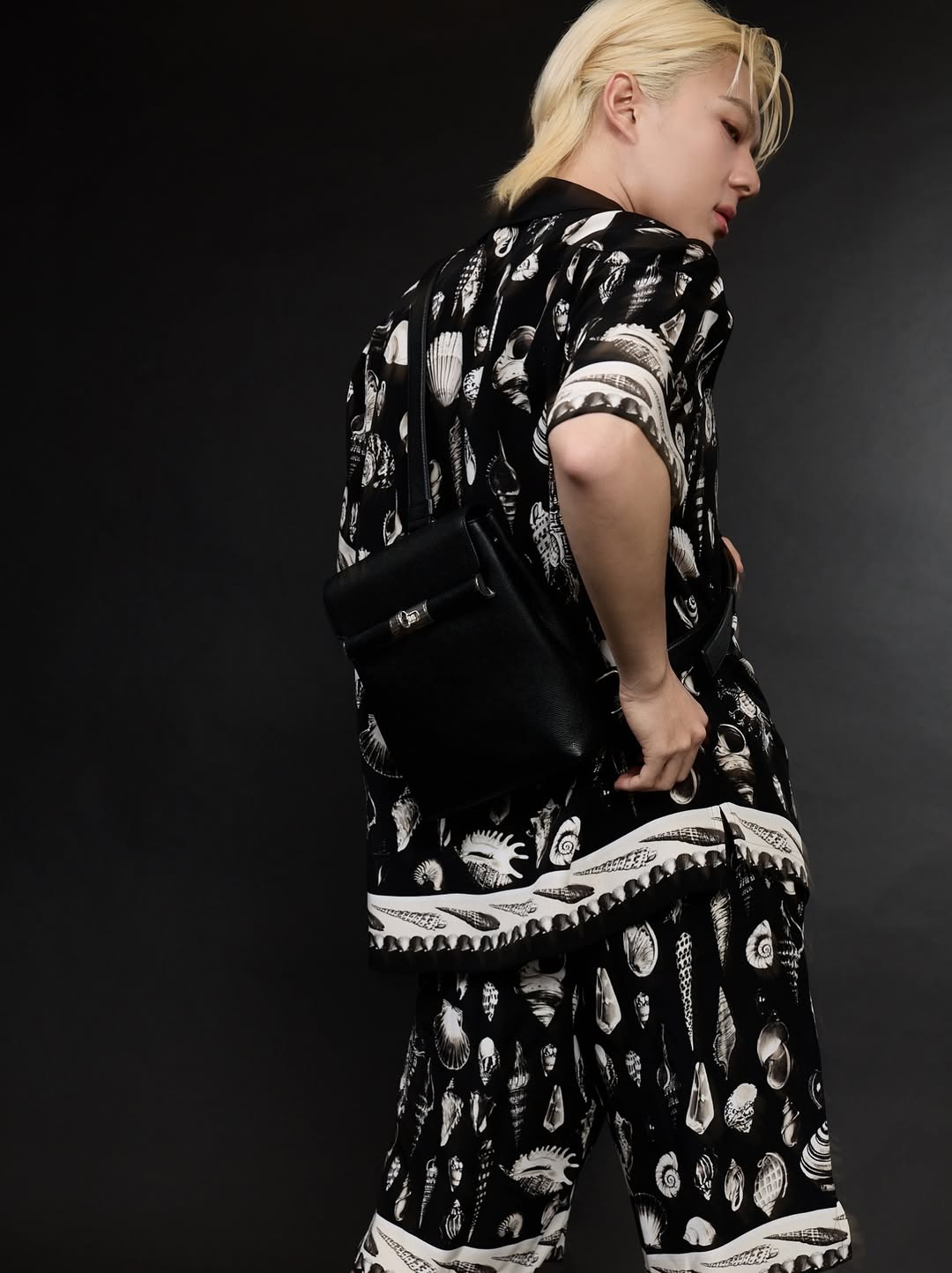 専用　zeenunew Zee Nunew Italy 🇮🇹 on X: 