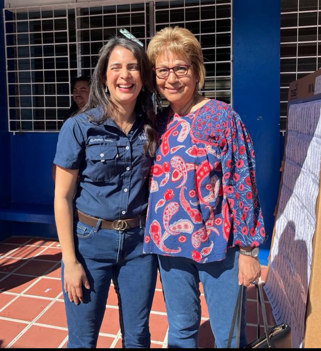 Landaver20Edwin's tweet photo. @juan_martinezd @GGallegos24 esta es tu yunta ganadora 🤣🤣🤣
cabron neo comunista progre. 🤣🤣 https://t.co/kgYtL2QqK3