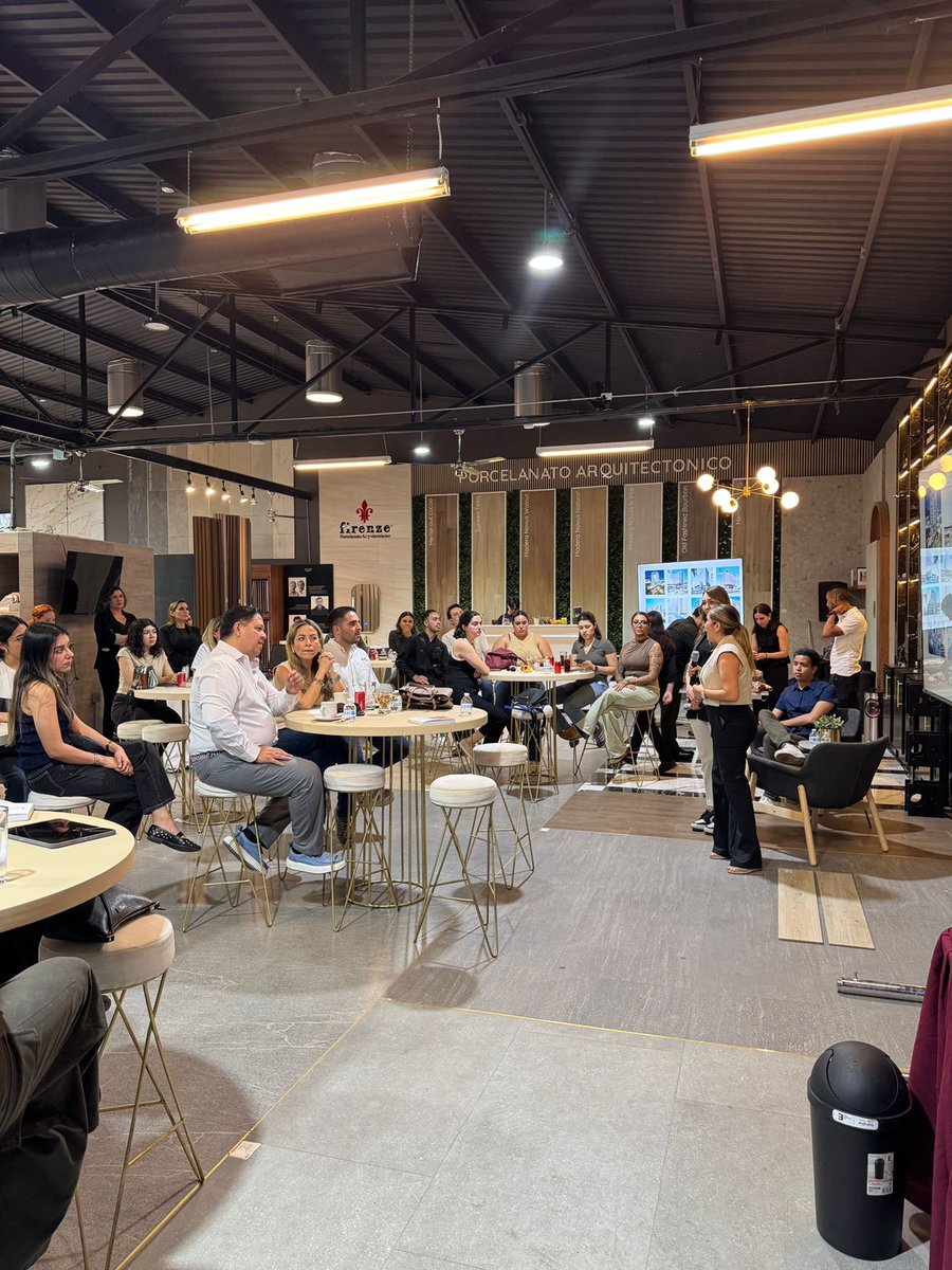 Revista a! Diseño (@adisenomx) on Twitter photo .<a href="/Firenzeworld/">Firenze World</a> realizó una serie de recorridos por diversas ciudades de la República Mexicana en el marco de su estrategia Roadshow Firenze 2025. El objetivo principal fue generar cercanía, inspirar y fortalecer relaciones sólidas en cada región.
Nota en: a.com.mx/roadshow-firen… .<a href="/Firenzeworld/">Firenze World</a> realizó una serie de recorridos por diversas ciudades de la República Mexicana en el marco de su estrategia Roadshow Firenze 2025. El objetivo principal fue generar cercanía, inspirar y fortalecer relaciones sólidas en cada región.
Nota en: a.com.mx/roadshow-firen…