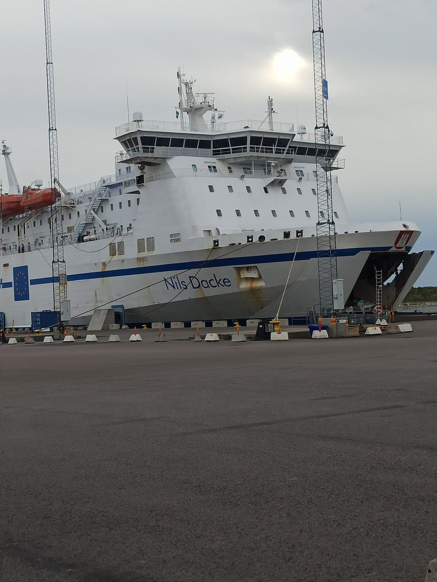 Te promy wyglądają coraz gorzej. Mam nadzieję, że integralne części jeszcze nie przerdzewiały 😱