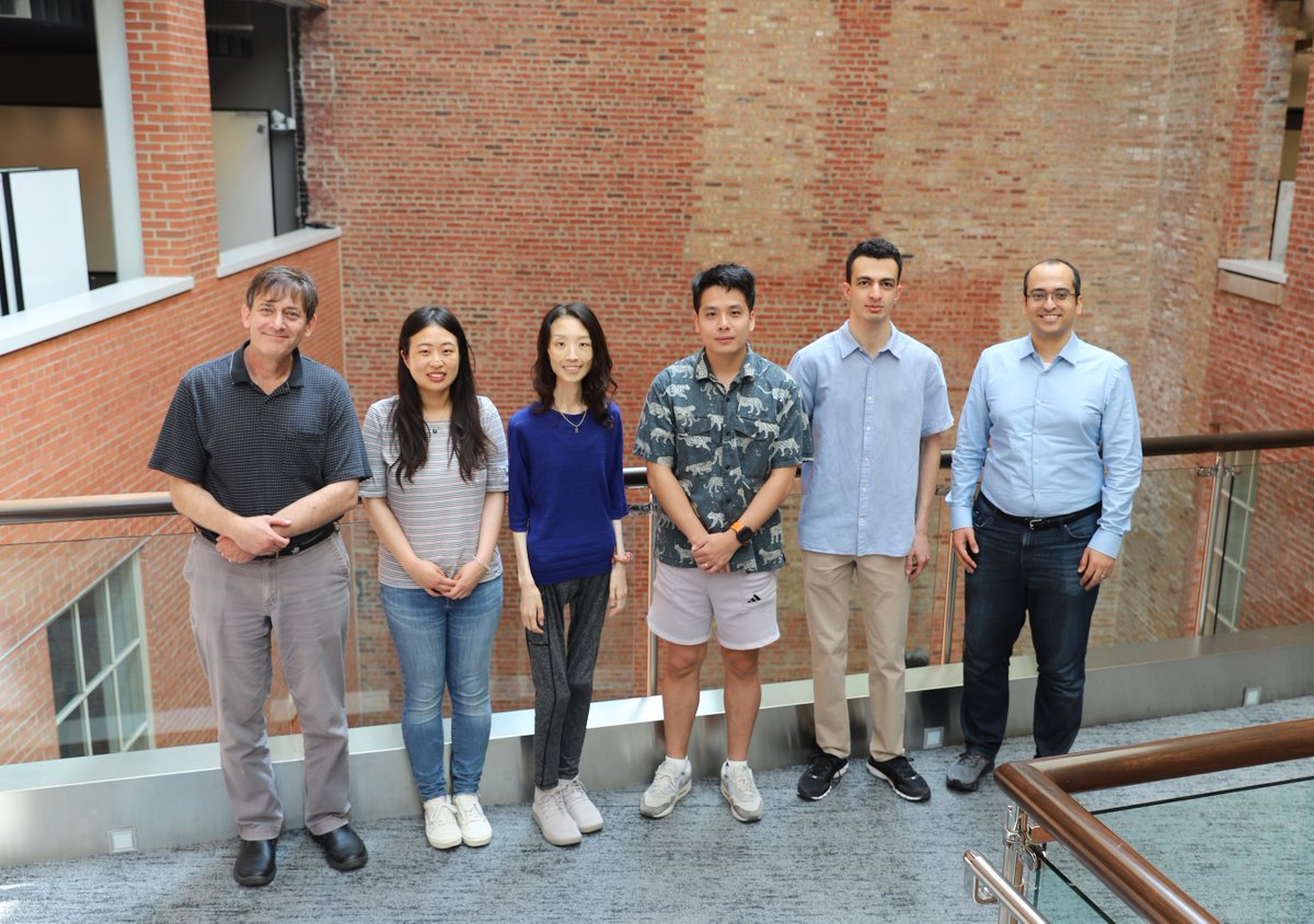 This summer, 18 talented visiting students joined TTIC to collaborate with our faculty on cutting-edge #CS research! From #algorithms to #robotics, they spent the season immersed in innovation: buff.ly/VbEnWo3