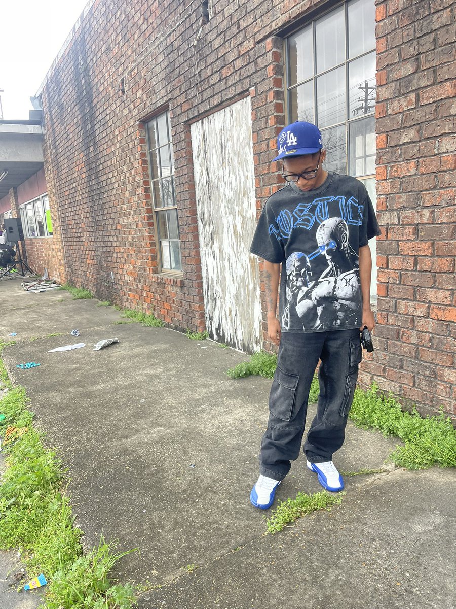 qsolitty's tweet image. “life get bad life get sad but when you stay up on it, come with bands”💯