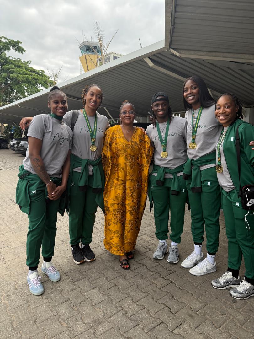 With the phenomenal D'Tigress, Nigeria's national women's basketball team. Champions who prove that with passion, teamwork,  and relentless drive, anything is possible. 
Keep shining,  ladies!