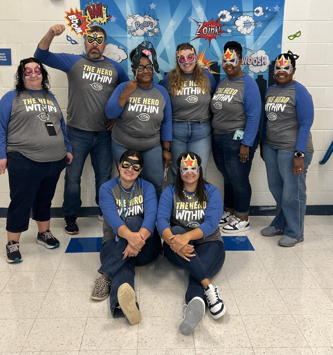 The <a href="/CuCPS/">Cumberland Schools #WeAreCuCPS</a> 6th grade team <a href="/cms_dukes/">cms_dukes</a>  is ready to show off their “super powers” this year! #WeAreCuCPS #HeroWithin
