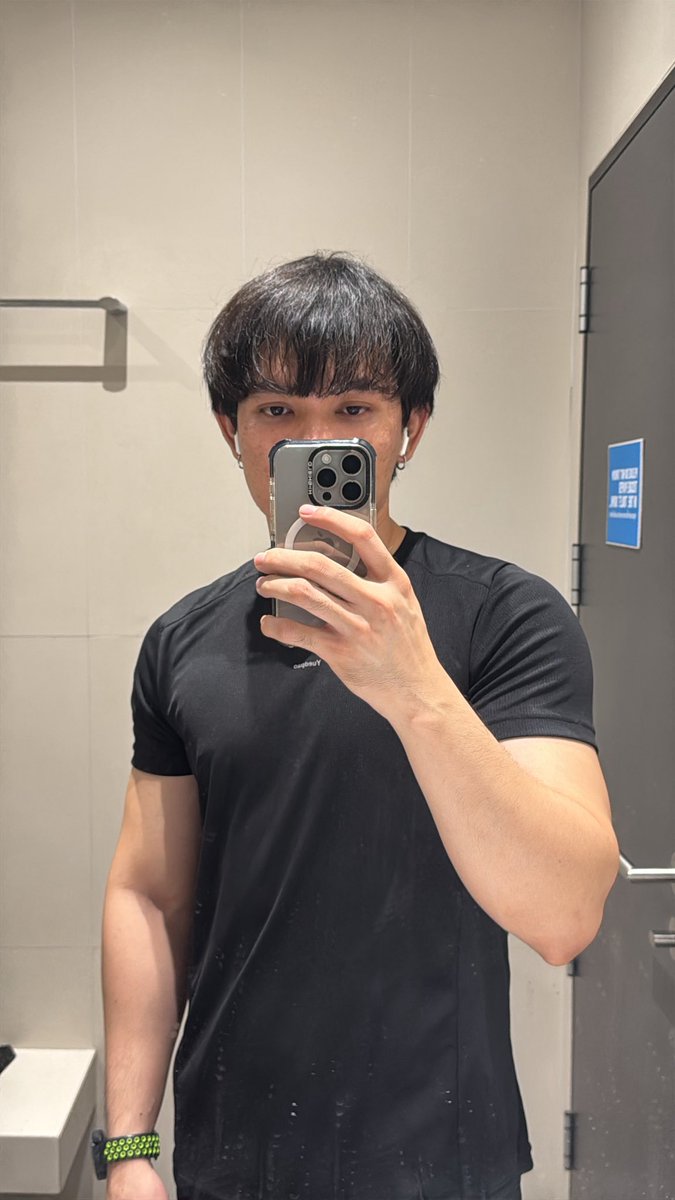 Mostpst's tweet image. How to หาแฟนในยิม😆