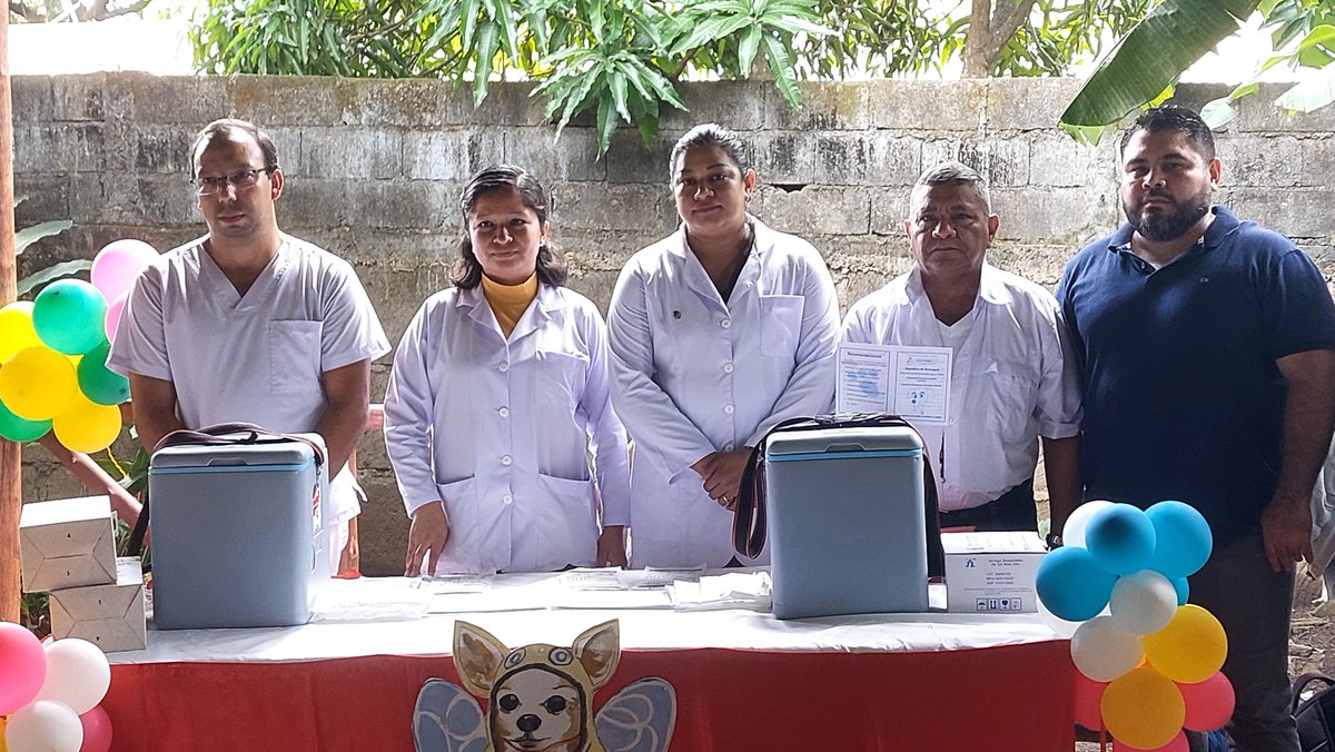 MINSA lanza Campaña de Vacunación Antirrábica Canina 2025 en Ticuantepe
#noticias #nicaragua
Más información 👉🌐 canal4.com.ni/minsa-lanza-ca…