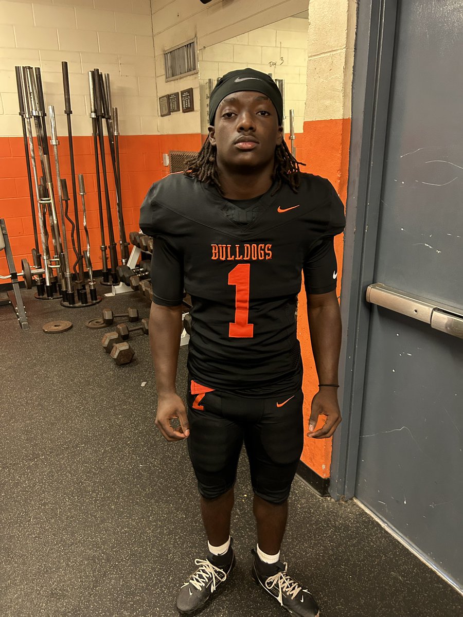 Roosevelt”Roe”Miller (@roemiller07) on Twitter photo Last Ride 1 , Thank God in Advance 🙏🏾
<a href="/_CoachCarroll_/">ZHSBulldogFootball</a> <a href="/damien_pickett/">Damien E Pickett Sr</a> <a href="/CoachGrant97/">Coach Grant</a> <a href="/QBcoach1/">Chip Bennett</a> <a href="/DauntaPeterson/">Coach Peterson</a> Last Ride 1 , Thank God in Advance 🙏🏾
<a href="/_CoachCarroll_/">ZHSBulldogFootball</a> <a href="/damien_pickett/">Damien E Pickett Sr</a> <a href="/CoachGrant97/">Coach Grant</a> <a href="/QBcoach1/">Chip Bennett</a> <a href="/DauntaPeterson/">Coach Peterson</a>