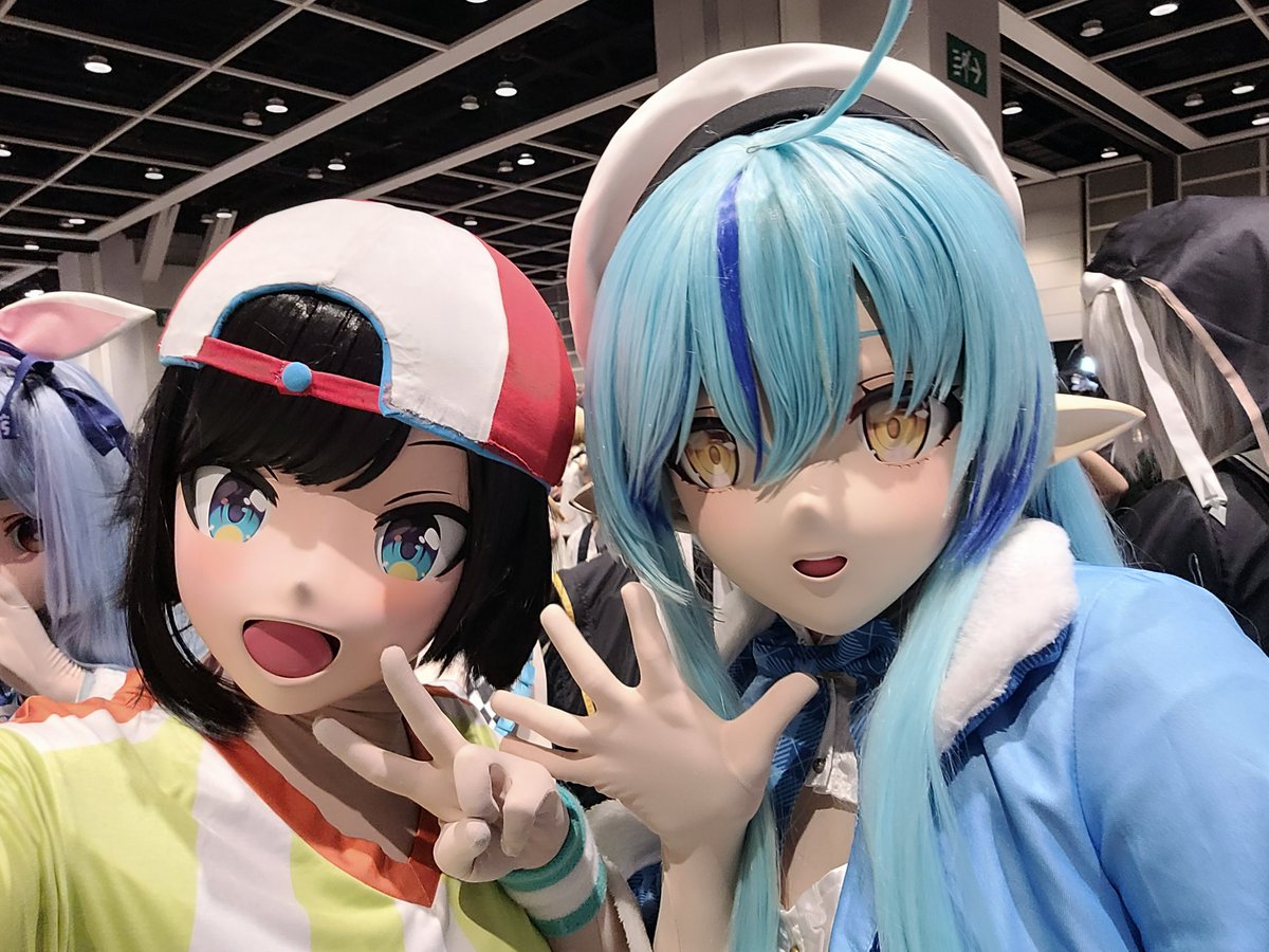 金田 (@kaneda_kig) on Twitter photo ACGHK 2025 からもう1週間。。。そろそろサボらずに写真を整理しなきゃ。。。
第①弾:着ぐるみさんとツーショット!
🏴☠️, 🎤👑: <a href="/Akina_Kig/">秋凪🍁</a>
🍑: <a href="/HyperNekkoChi/">究極superねっ子🍑🥟</a>
☃️: <a href="/Noi_Asami/">Noi</a> (🎭: <a href="/fuurin_sh/">風鈴🎐</a>)
着ぐるみさんともっと写真撮ればよかったな〜 ACGHK 2025 からもう1週間。。。そろそろサボらずに写真を整理しなきゃ。。。
第①弾:着ぐるみさんとツーショット!
🏴☠️, 🎤👑: <a href="/Akina_Kig/">秋凪🍁</a>
🍑: <a href="/HyperNekkoChi/">究極superねっ子🍑🥟</a>
☃️: <a href="/Noi_Asami/">Noi</a> (🎭: <a href="/fuurin_sh/">風鈴🎐</a>)
着ぐるみさんともっと写真撮ればよかったな〜
