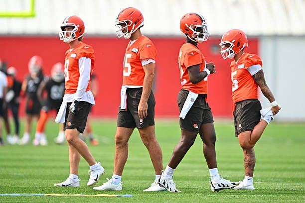 Roundtable Sports (@roundtablesn) on Twitter photo The #Browns first depth chart of the season, per <a href="/AdamSchefter/">Adam Schefter</a> , they list their QBs in this order:
1. Joe Flacco 2. Kenny Pickett 3. Dillon Gabriel 4. Shedeur Sanders
What do you think? #DawgPound The #Browns first depth chart of the season, per <a href="/AdamSchefter/">Adam Schefter</a> , they list their QBs in this order:
1. Joe Flacco 2. Kenny Pickett 3. Dillon Gabriel 4. Shedeur Sanders
What do you think? #DawgPound