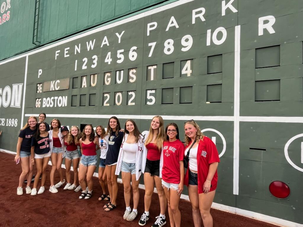 Lexington Cross Country - Track & Field tweet media