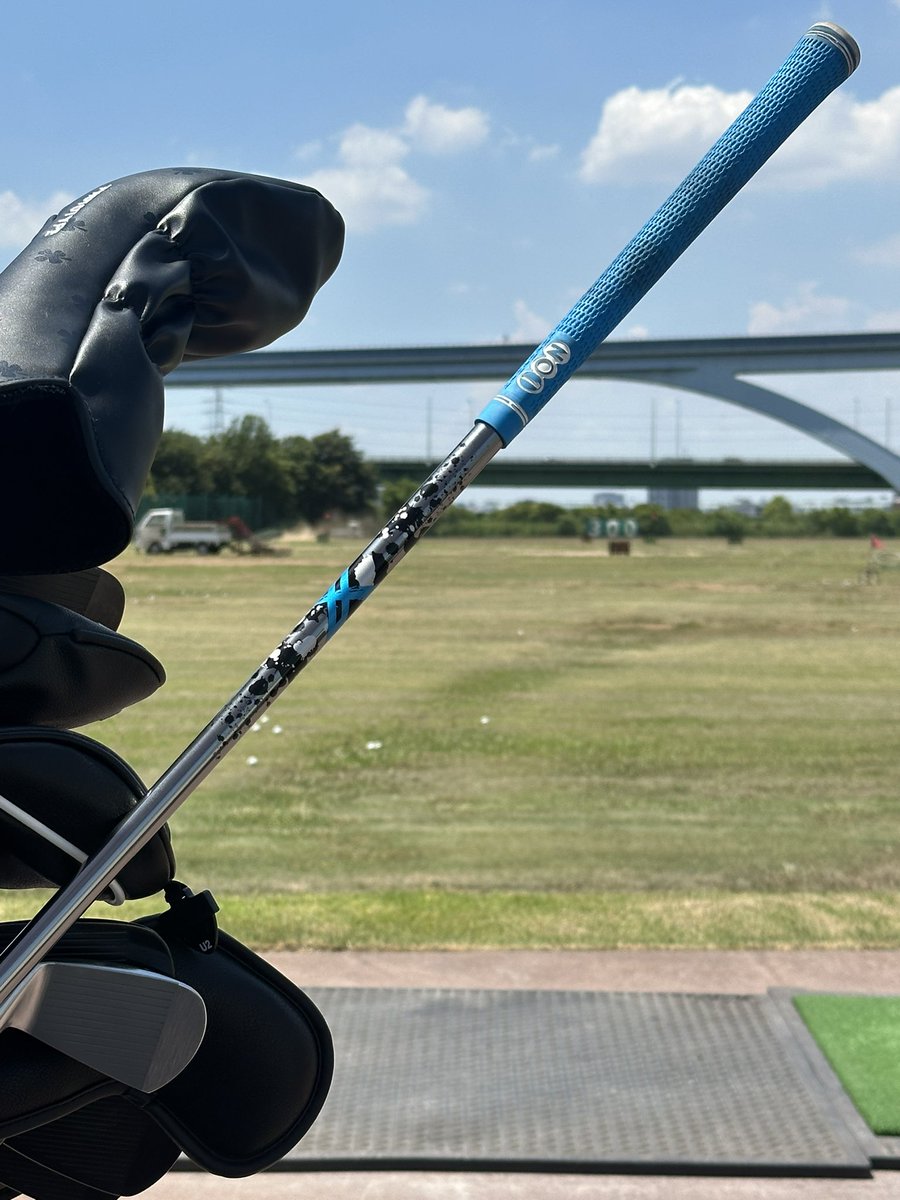 ACEFITTING's tweet image. エストリックスXめっちゃ飛ぶなー。
もう生産中止だけど。