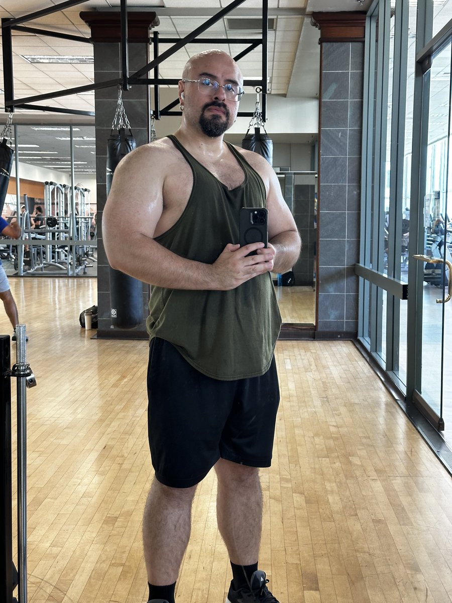 Got a lil sweaty at the gym today 💦