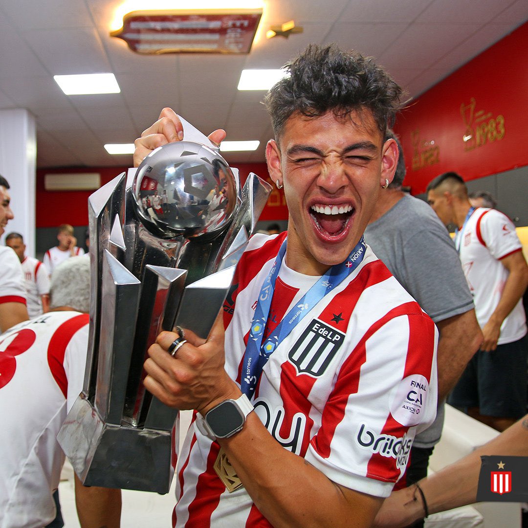 ¡Gracias por todos los momentos vividos!
🎂 Feliz cumple <a href="/EdelpOficial/">Estudiantes de La Plata</a>