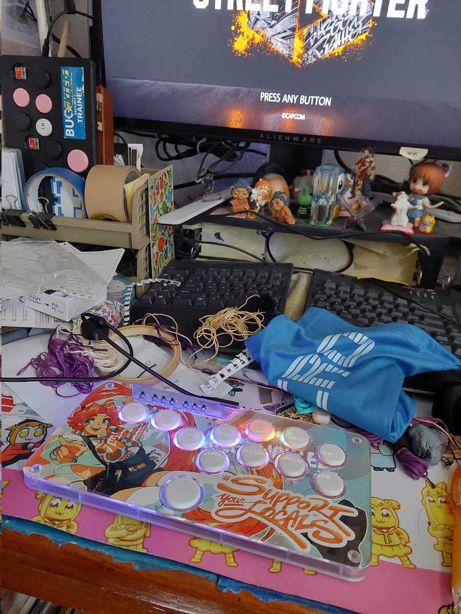 Penny D (@pennydox) on Twitter photo The first thing I did when I turned on my computer 😂
Art: <a href="/AngryangryD/">D.SLOOGS⚡️PAX WEST</a>
If I had the opportunity and a screwdriver in the future, I would have loved to get this signed 😢
Leverless console: <a href="/junkfoodarcades/">JunkFood Custom Arcades</a>
#supportyourlocals
#junkfoodarcade
#snackboxmicro The first thing I did when I turned on my computer 😂
Art: <a href="/AngryangryD/">D.SLOOGS⚡️PAX WEST</a>
If I had the opportunity and a screwdriver in the future, I would have loved to get this signed 😢
Leverless console: <a href="/junkfoodarcades/">JunkFood Custom Arcades</a>
#supportyourlocals
#junkfoodarcade
#snackboxmicro