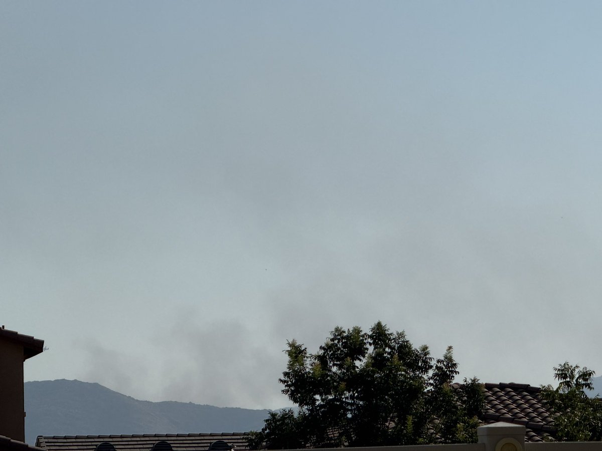 DanielFireTruck's tweet image. My view of the #ParkFire, unable to see this on Cams.

Air Tankers 71 and 72 are being Diverted off the Rosa Fire to this Start, 2-3 acres, spotting ahead of itself.