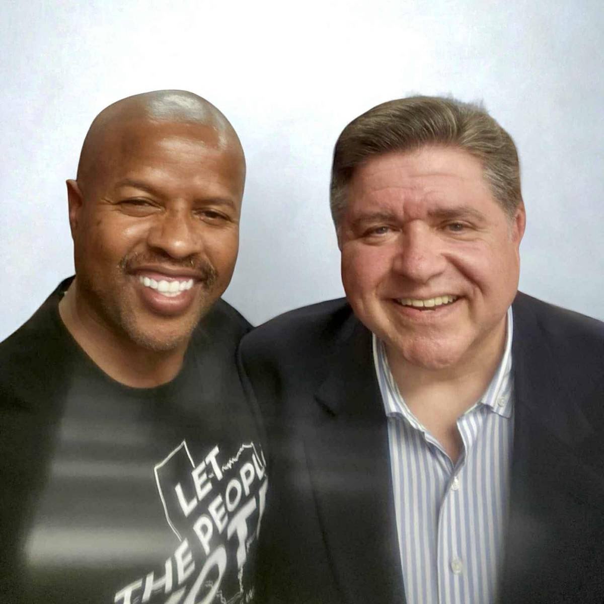 State Representative Ron Reynolds (@ronereynolds) on Twitter photo Thank you <a href="/JBPritzker/">JB Pritzker</a> for welcoming me and my fellow Texas Democrats to the great state of Illinois!
It’s been an honor working with so many incredible Democrats across the county to stop Trump’s Takeover.
Together, we’re stronger!
#TeamReynolds #txlege #redistricting Thank you <a href="/JBPritzker/">JB Pritzker</a> for welcoming me and my fellow Texas Democrats to the great state of Illinois!
It’s been an honor working with so many incredible Democrats across the county to stop Trump’s Takeover.
Together, we’re stronger!
#TeamReynolds #txlege #redistricting