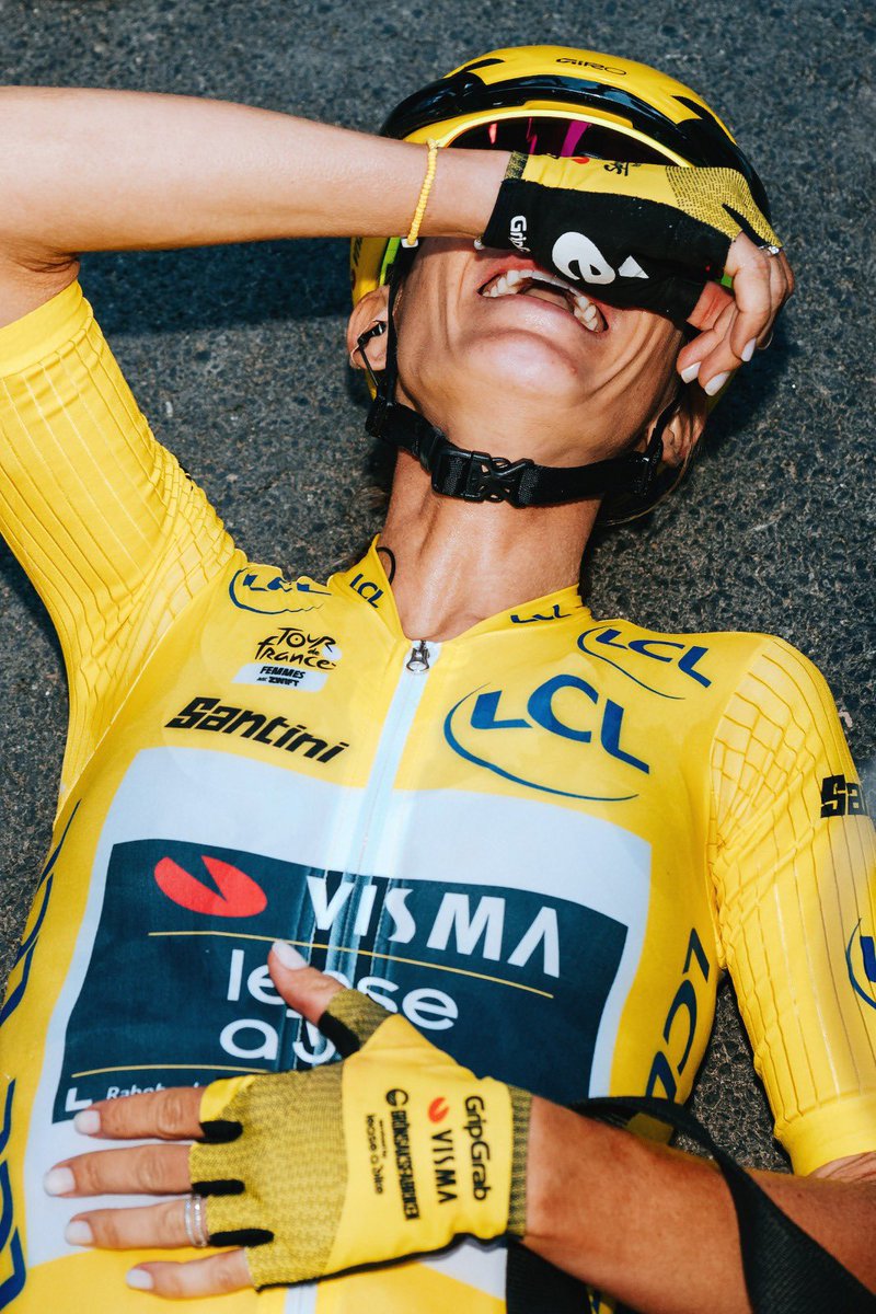 Lukáš Ronald Lukács tweet media