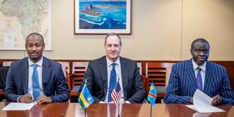 RDC–Rwanda : vers une coopération économique régionale pour stabiliser le secteur minier dans les Grands Lacs.

b-onetv.cd/rdc-rwanda-ver…