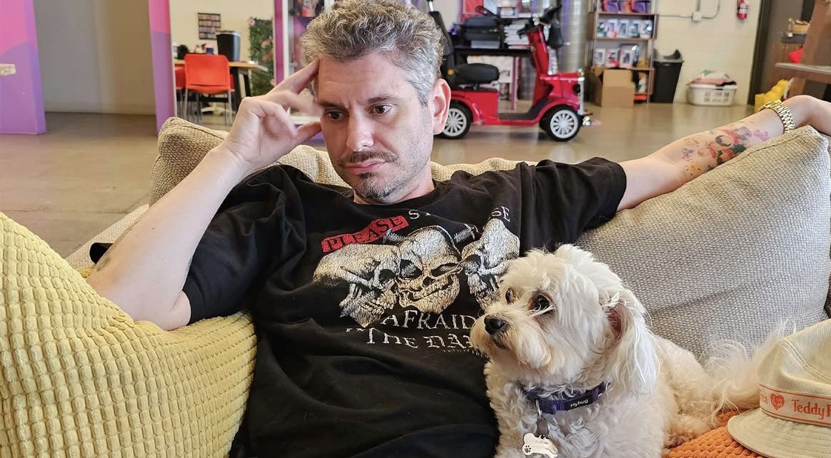 Ethan Klein, host of the H3 Podcast (parody) tweet media